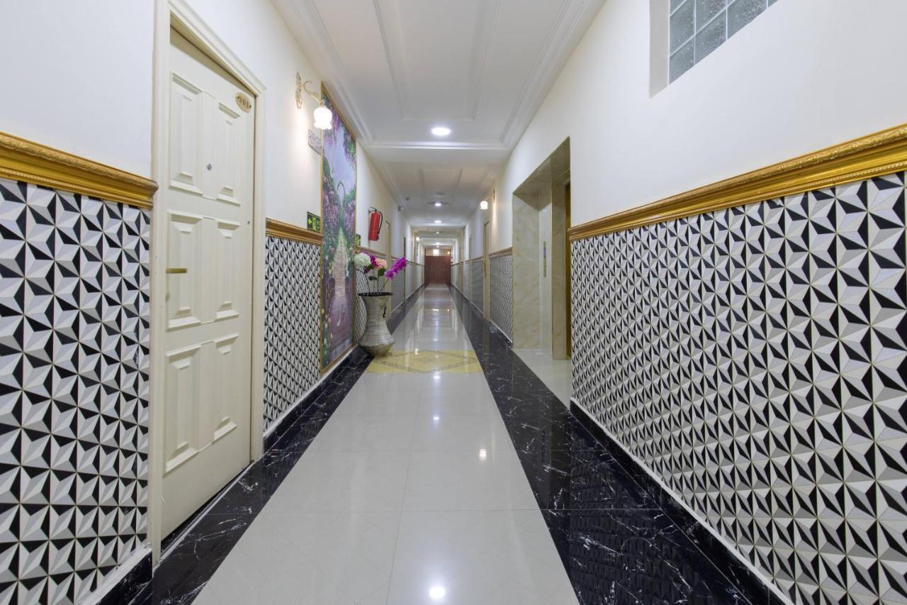 Ag Hotel And Suites Ogbodjo Экстерьер фото
